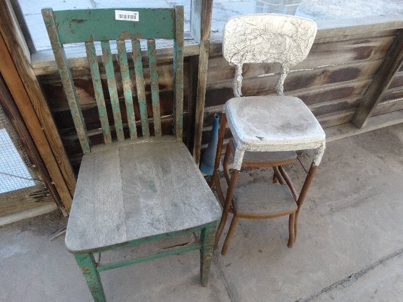 lot 587 image: Old wood chair stool