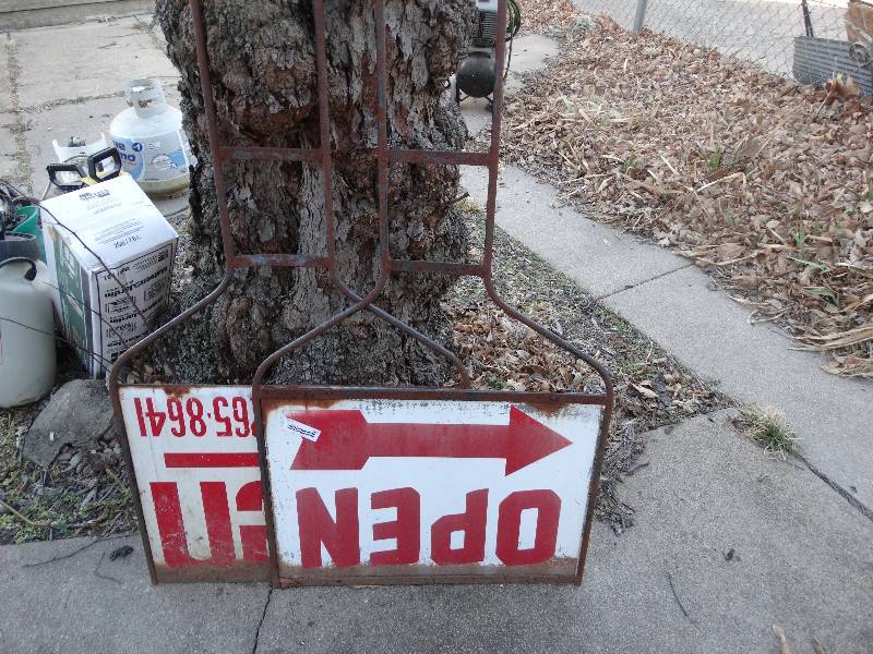 lot 601 image: 2 metal yard signs real estate signs