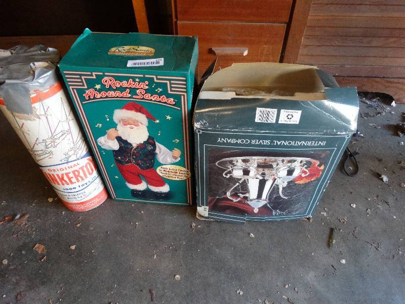 lot 624 image: Silver plate set Christmas item Tinker toys