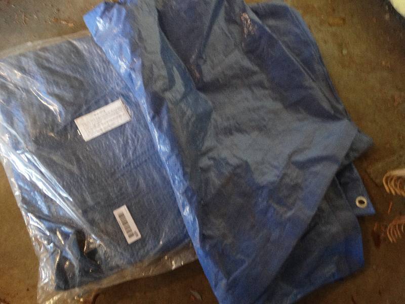 lot 639 image: Lot of 4 tarps