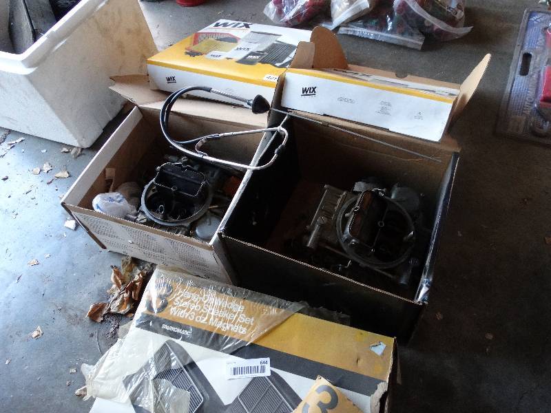lot 644 image: Lot of various car related items- starters speakersmisc.