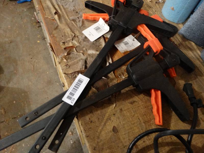 lot 657 image: 4 new bar clamps