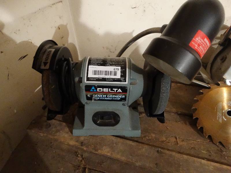 lot 679 image: 6 bench grinder
