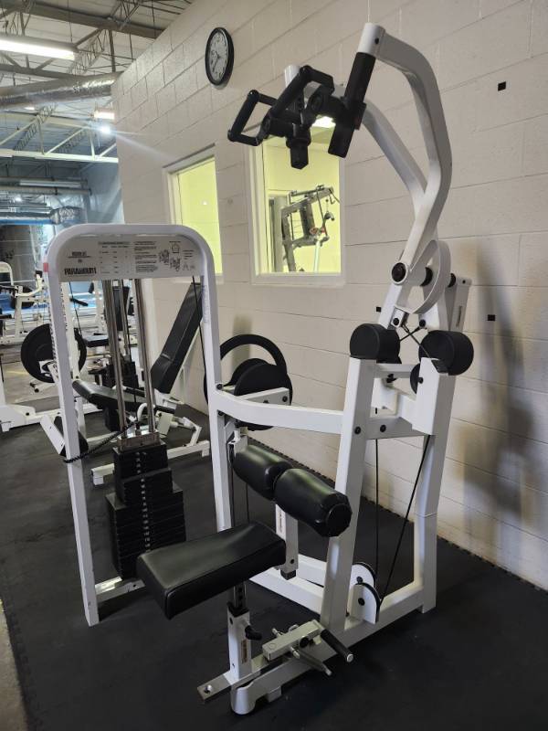 Paramount Rotary Lat Model A.R.T. 4500 | ✨Kansas City MO