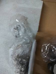 lot 5502 image: Ray Bestos. Brake Pads Set Of 4