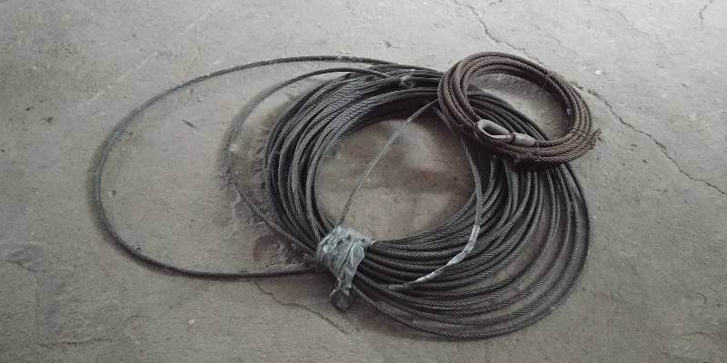 lot 6680 image: Lot of Cable