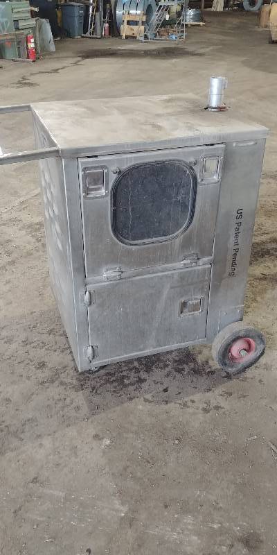lot 6736 image: Phoenix Metal Products Cart PNX-SC