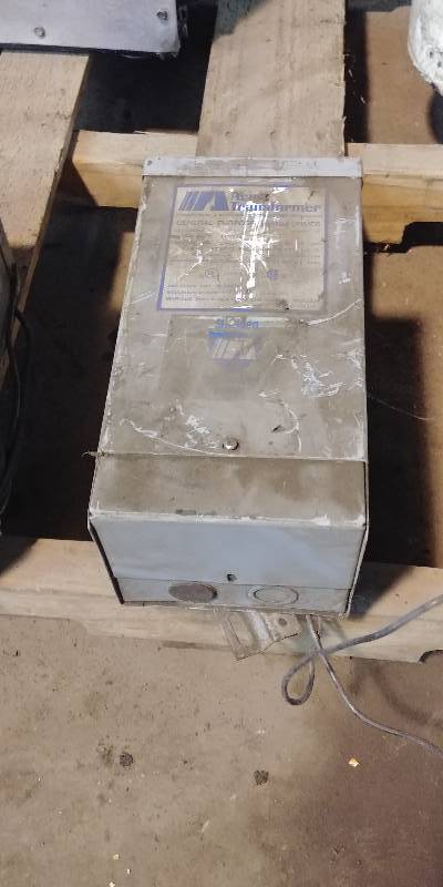 lot 6760 image: Acme Transformer