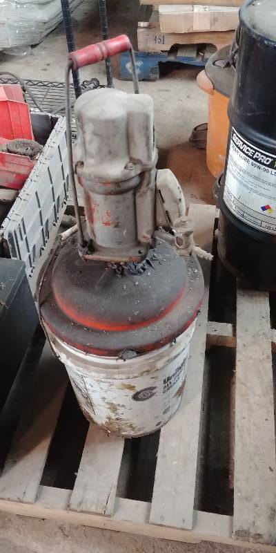lot 6771 image: Jet Power Air Powered Grease Pump with Empty Bucket