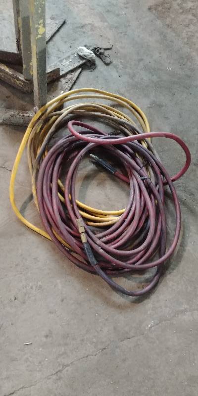 lot 6777 image: Lot of Pneumatic Air Hose