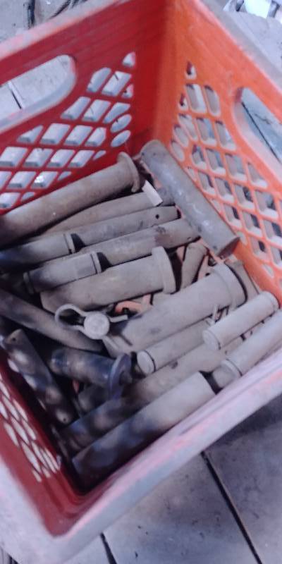 lot 6778 image: Lot of Cotter Pins