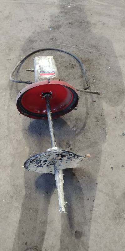 lot 6604 image: Lincoln Pneumatic Powered Grease Pump