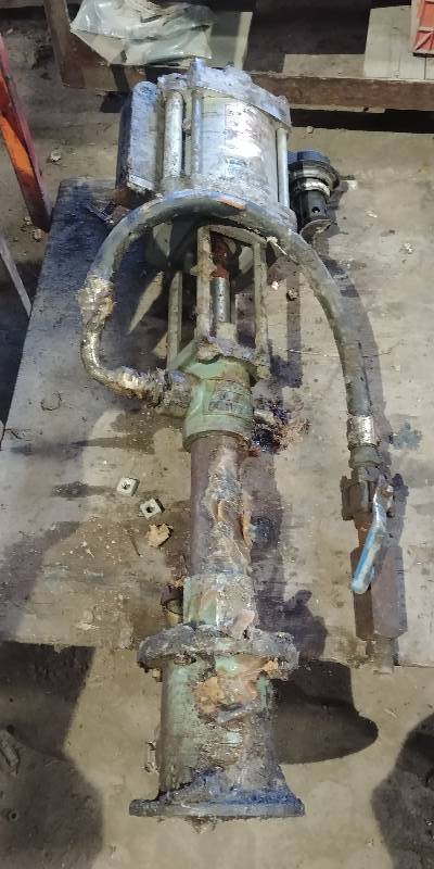 lot 6602 image: Lincoln Pile Driver III 94808 Series A