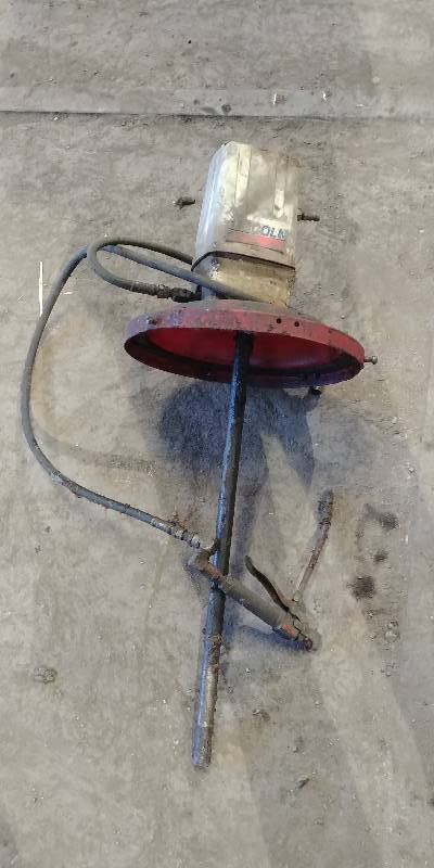 lot 6603 image: Lincoln Pneumatic Grease Pump