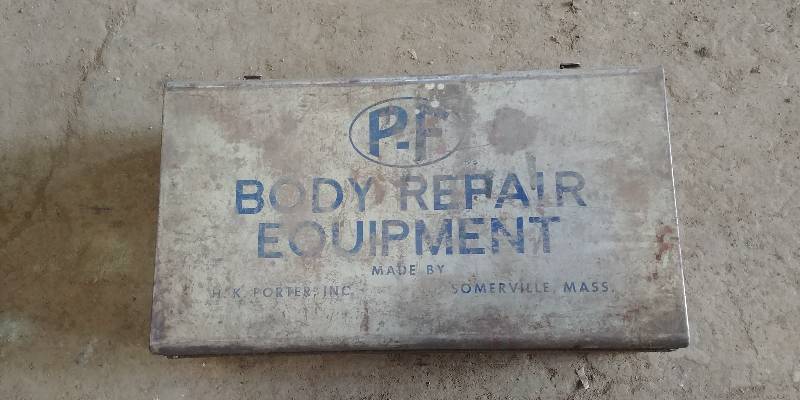 lot 6627 image: PF Speed-Midget 4-ton Hydraulic Collision Repair Set