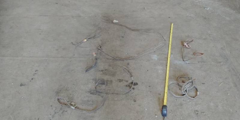 lot 6820 image: Lot of 5 Wire Rope Slings