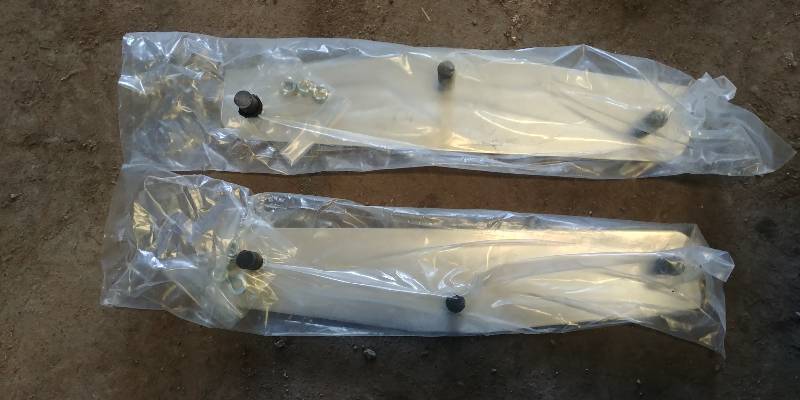 lot 6833 image: Set of 3 x 14 Chrome Mud Flap Weights