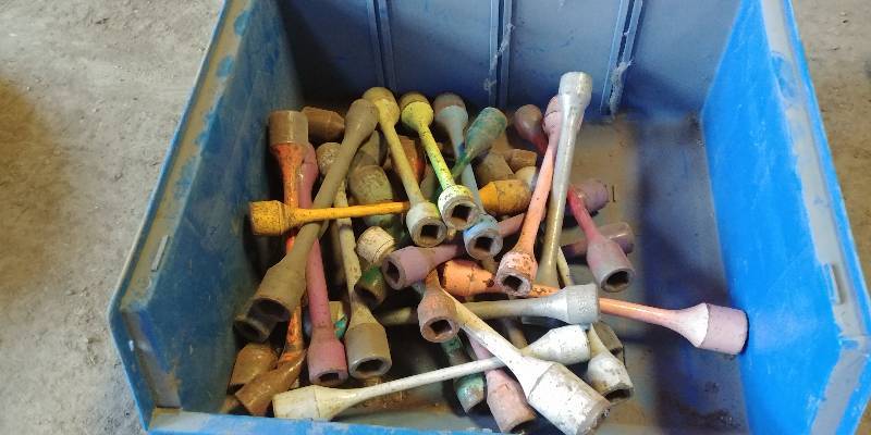 lot 6844 image: Torque Stick Extensions