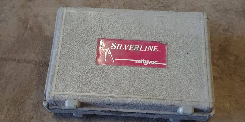 lot 6861 image: Silverline Mityvac