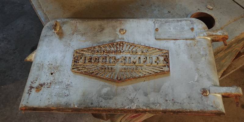 lot 38 image: Steampunk Antique Heggie Simplex Boiler Door Dated 429