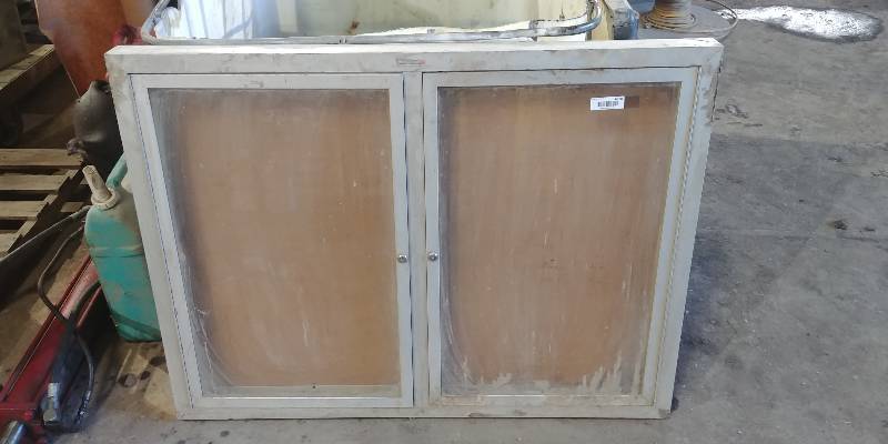 lot 6930 image: 48 x 36 Information Board