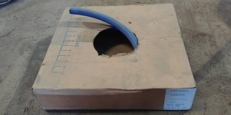 lot 6941 image: Box of Heater Hose 34