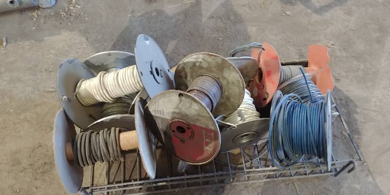 lot 6966 image: Lot of Wire Spools