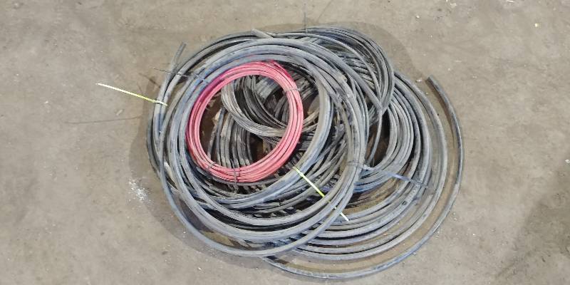lot 6967 image: Lot of Hard Plastic Hose