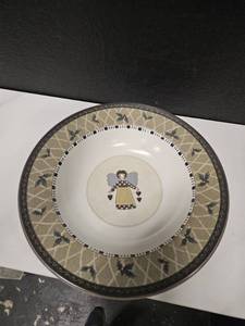 lot 164 image: Set of 3 Mikasa Dinner bowls for holidays, angel berry design