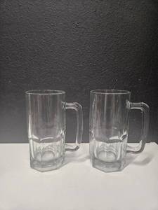 lot 192 image: Set of 2 big glass beer mugs