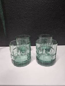 lot 203 image: Anchor Hocking Tartan Green Double Old Fashioned Glasses 3.5in 12oz Set of 4