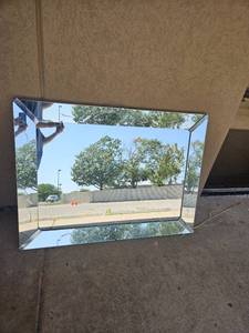 lot 227 image: Nice Large Heavy hanging mirror