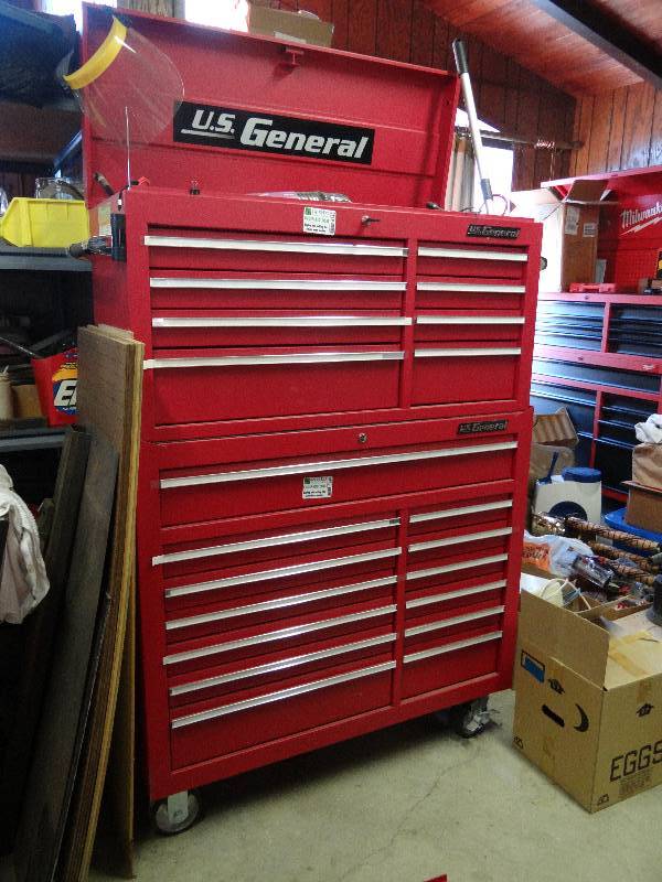 lot 6550 image: US General Tool Box