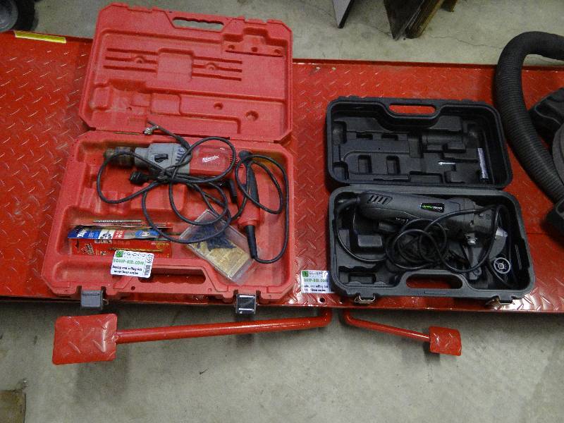 lot 6552 image: Hammer Drill and Concrete Saw