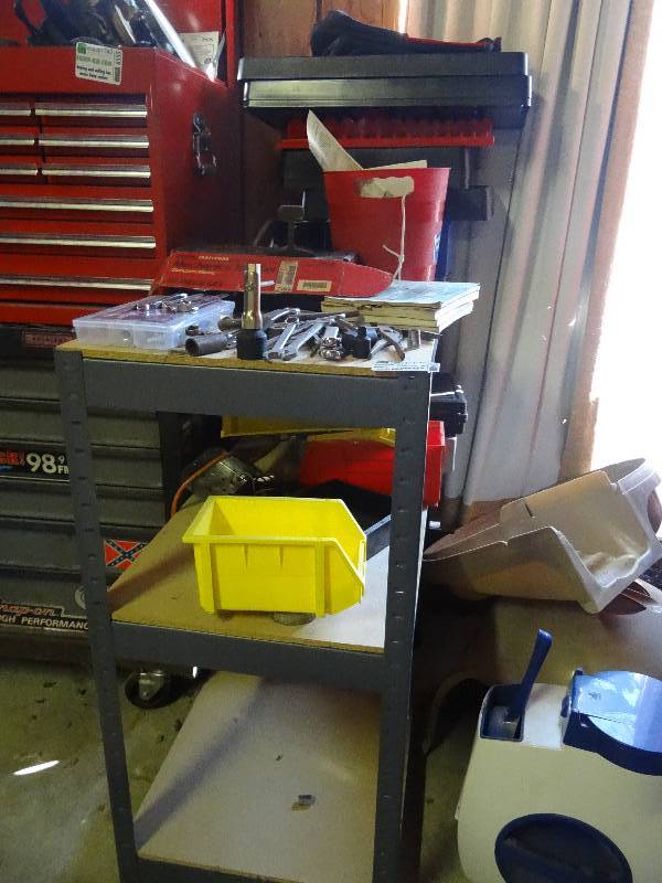 lot 6557 image: Metal Shelf & Contents