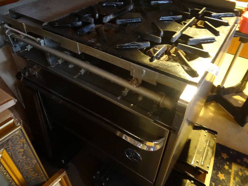 lot 6328 image: Stainless Steel U.S. Range