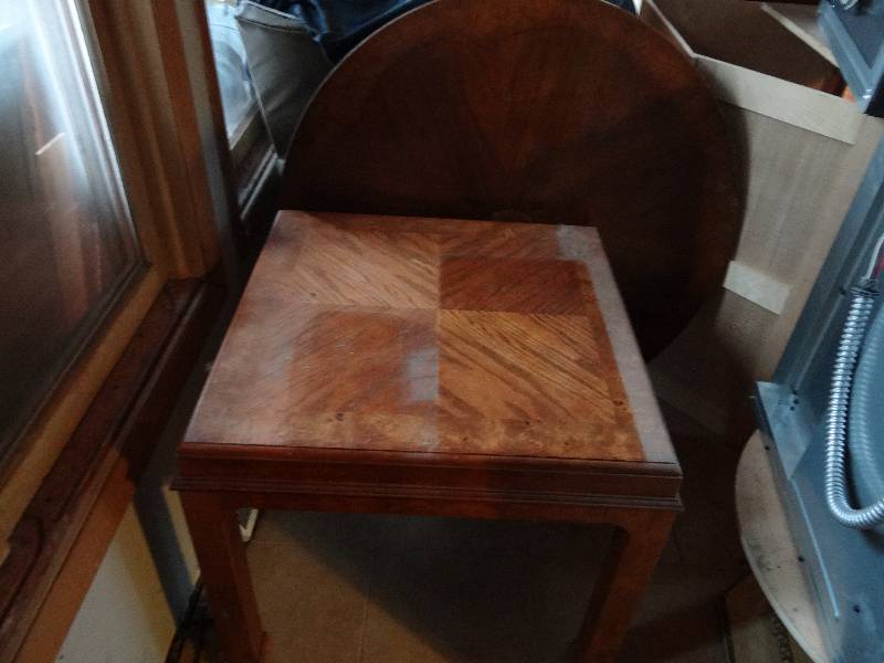 lot 6332 image: Side Table, Round Table Top and Clock