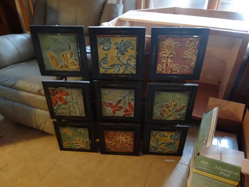 lot 6334 image: Wall Art