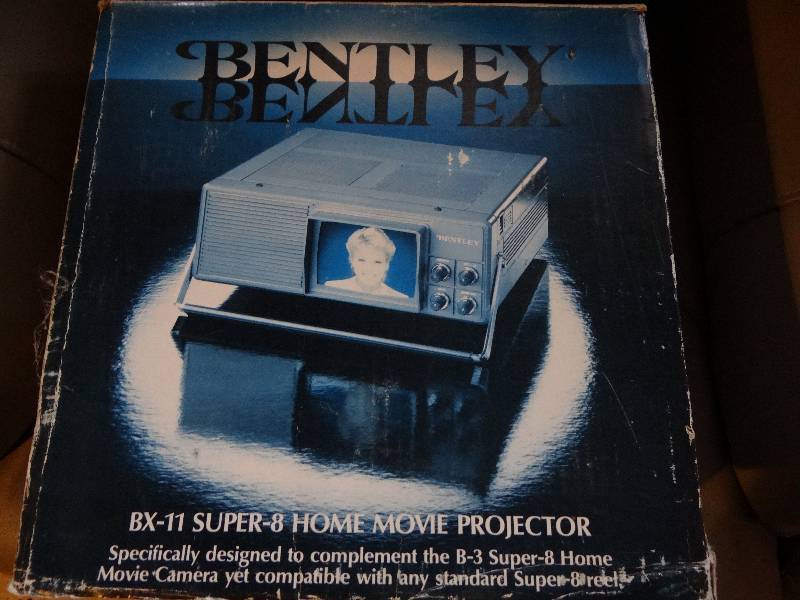 lot 6340 image: Bentley Super 8 Home Movie Projector