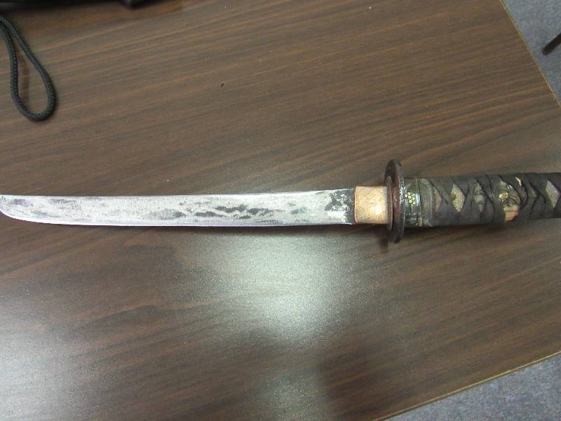 lot 6211 image: Antique Knife