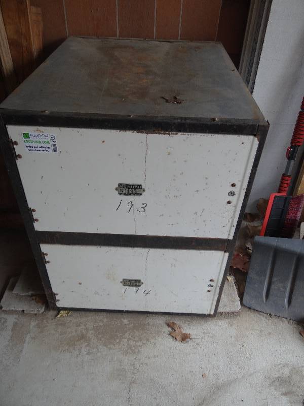 lot 6227 image: Antique Metal Cabinet #3- 2 Door