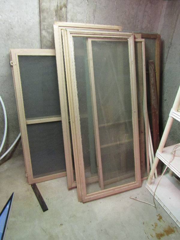 lot 6401 image: (9) ct mixed lot storm windows and screens