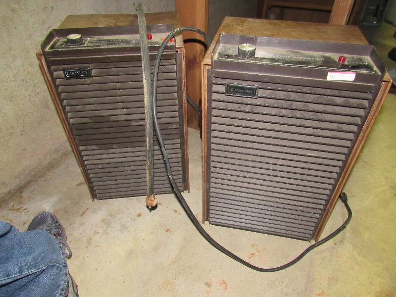 lot 6465 image: (2) ct lot Automatic Dehumidifiers, Crosley, Magic Chef