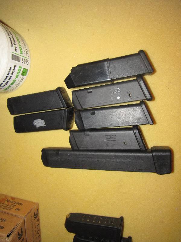 lot 6493 image: (7) 40 Cal. Magazines