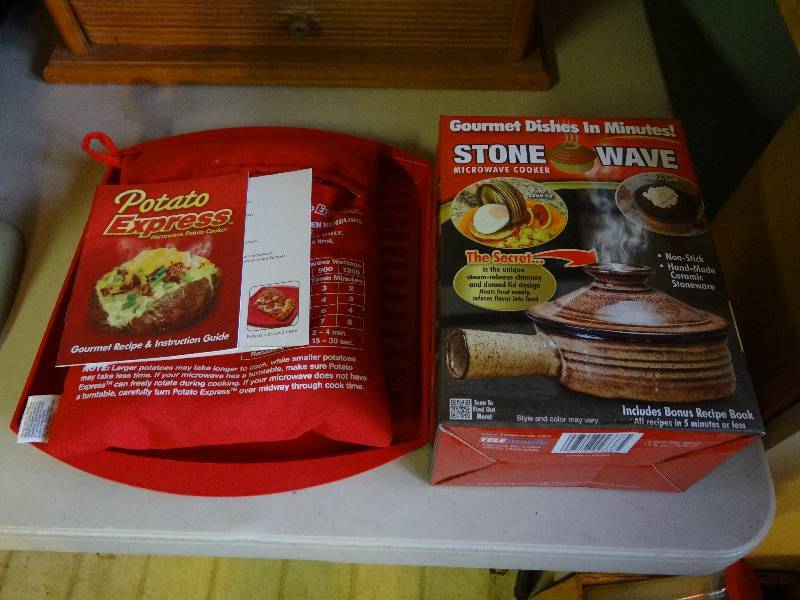 lot 6278 image: Potato Express and Stone Microwave Cooker