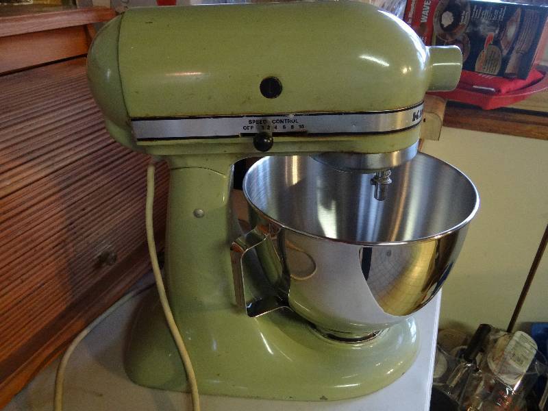 lot 6280 image: Kitchen Aid Stand Mixer