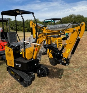 lot 20376 image: Unused H12R AGT 13.5HP, 1-Ton Briggs and Stratton Engine Mini Compact Excavator