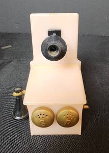 lot 131 image: Vintage MCM Salt & Pepper Shakers Pink Crank Telephone