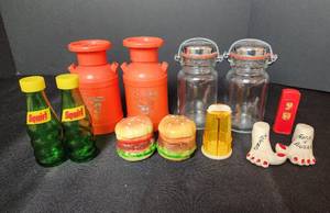 lot 143 image: Vintage Salt & Pepper Shakers