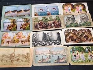 lot 149 image: Vintage View Finder Cards